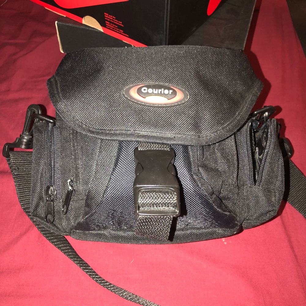 SOLD Camera Bag 📌